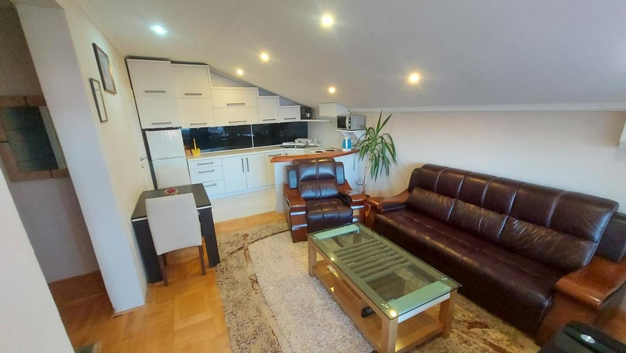 Apartment Perla Пристина Екстериор снимка
