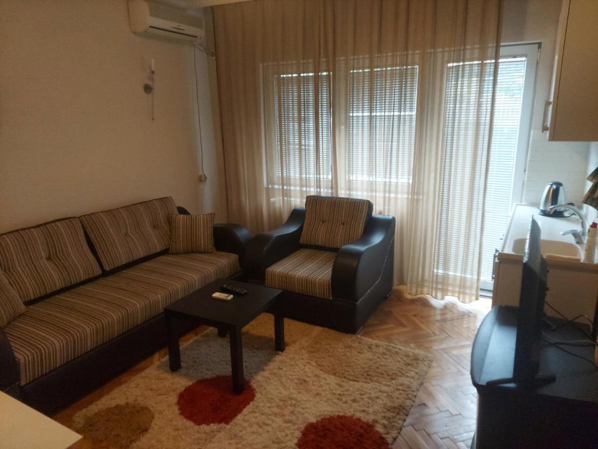 Apartment Perla Пристина Екстериор снимка