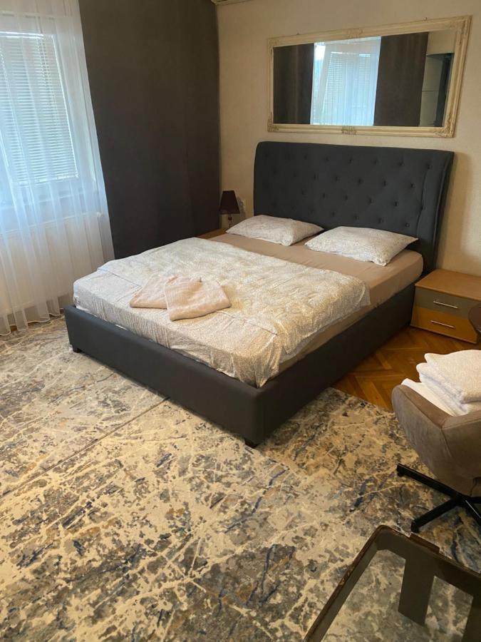Apartment Perla Пристина Екстериор снимка