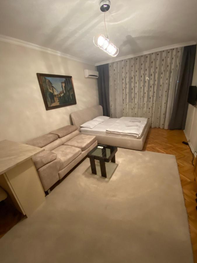 Apartment Perla Пристина Екстериор снимка