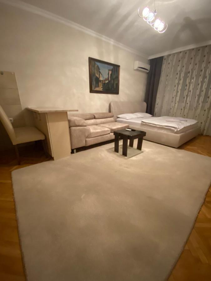 Apartment Perla Пристина Екстериор снимка