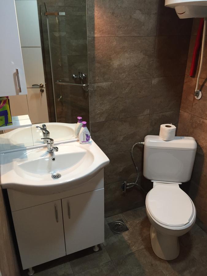 Apartment Perla Пристина Екстериор снимка