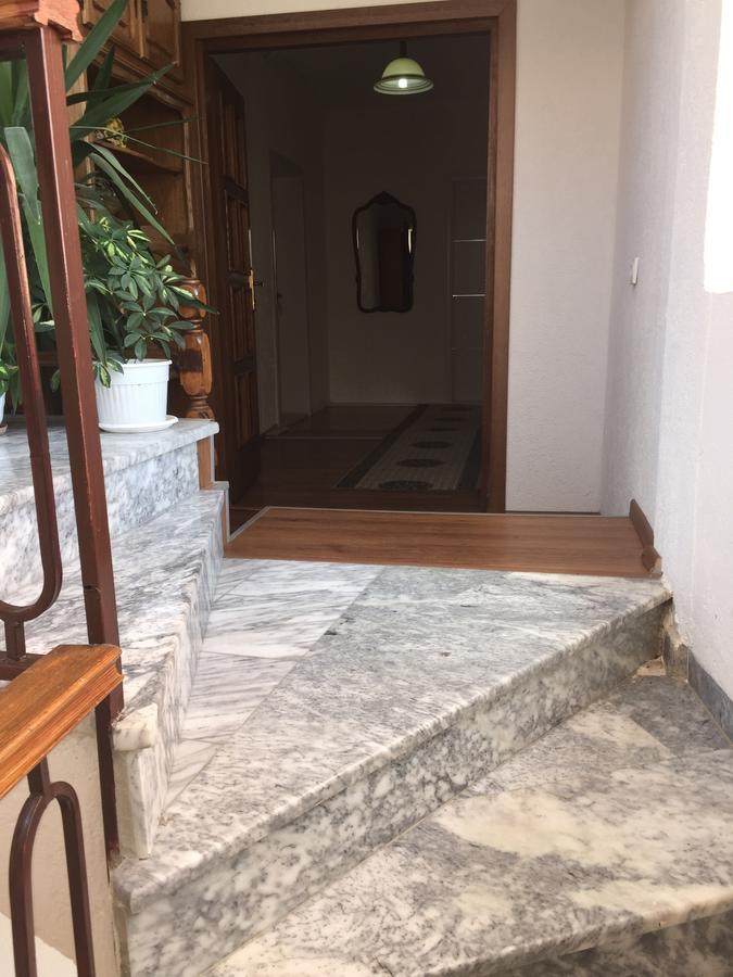 Apartment Perla Пристина Екстериор снимка