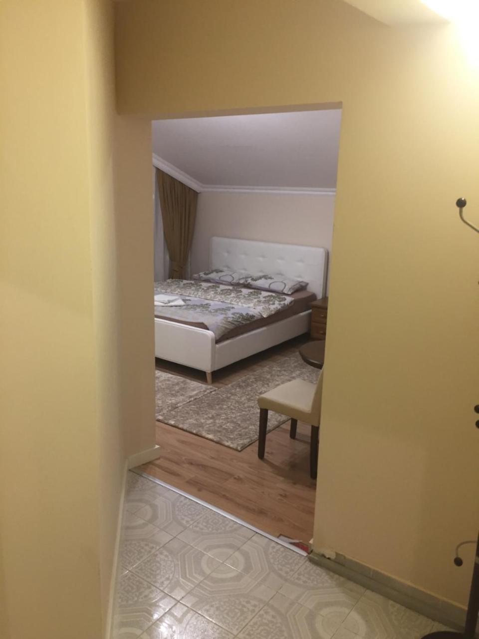 Apartment Perla Пристина Екстериор снимка