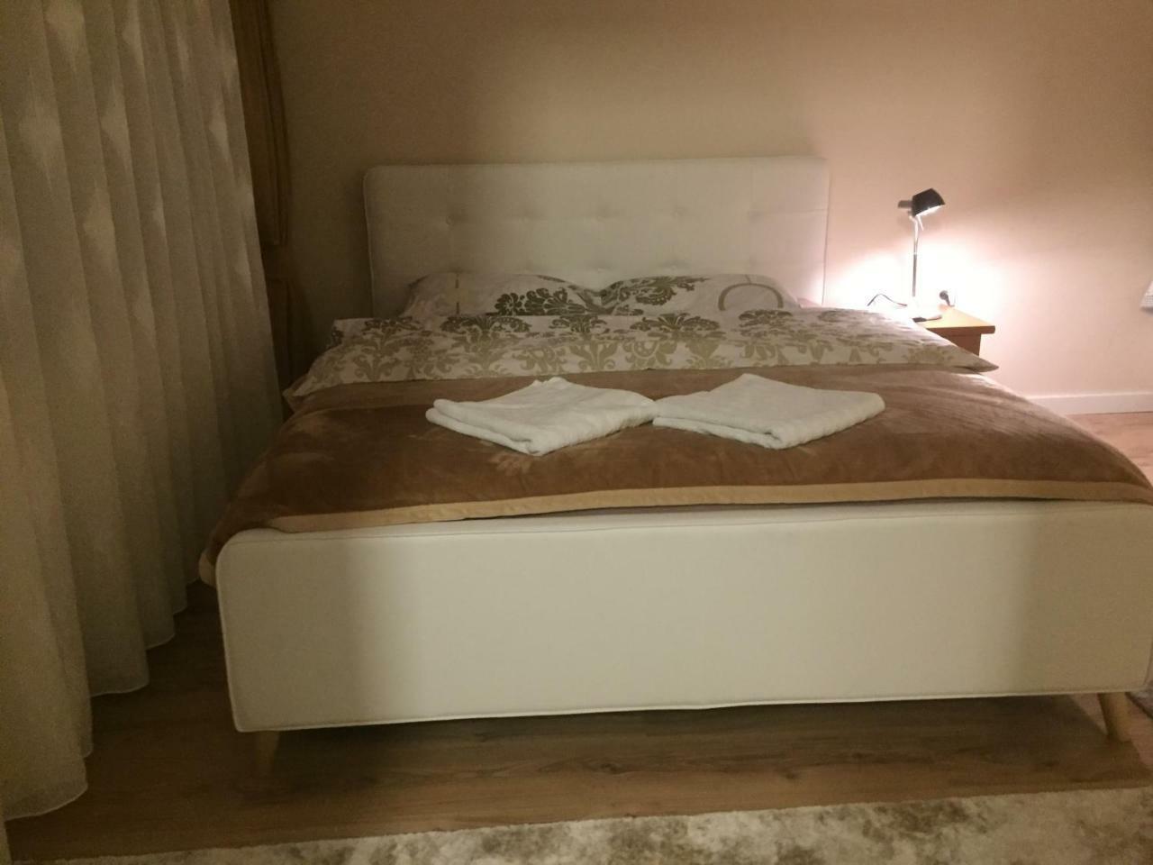 Apartment Perla Пристина Екстериор снимка